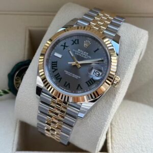 Luxury-Style Replica Watch